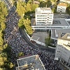 Pogledajte kako iz zraka izgledaju protesti u Sarajevu