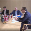 Procurila fotografija sa sastanka u Briselu: Kurti nasmijan, Vučić "smrtno ozbiljan"