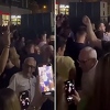 Rasplesani deda na nastupu DJ Solomuna svojim pokretima osvojio simpatije prisutnih