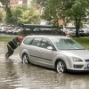 Sarajevo: Jak pljusak potopio Džamijsku ulicu u Hrasnom, automobili ostali zaglavljeni