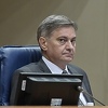 Odbijen prijedlog Denisa Zvizdića da se iz Zakona o zastavi BiH briše pojam zajedničke institucije