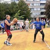 Hadžikadić zaigrao basket sa građanima pa poručio: Bilbordi su stvar prošlosti