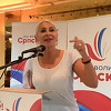 Kandidatkinja SNSD-a poručila sa skupa: Glasajte za Dodika da biste mogli jesti idućih godina