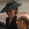 Kate Middleton se smijala na sahrani kraljice Elizabete, nastao bi haos da je to Meghan napravila