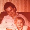 Poznata pjevačica objavila fotografiju iz djetinjstva: Da li znate o kome je riječ?