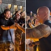 Dwaynea Johnsona savladale emocije prilikom susreta s uplakanim obožavateljem