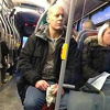 Muškarac u beogradskom autobusu mnoge podsjetio na slavnog glumca: Potpuno isti