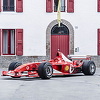 Schumacherov bolid s Ferrarijevim V10 motorom ide na aukciju