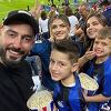 Merima Džeko ponosna na brata Edina: Sretna sam što će naša djeca zapamtiti djelić tvoje bajke
