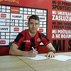 Bivši nogometaš tuzlanske Slobode nožem napao trenera, odmah uhapšen i sproveden u zatvor