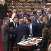 Incident u Skupštini Srbije, zamalo fizički obračun poslanika
