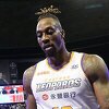 Dwight Howard je davno završio s ozbiljnom košarkom: Otišao je na Tajvan i igra poput mješavine LeBrona i Shaqa
