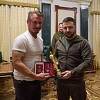 Sean Penn ponovo posjetio Ukrajinu i Zelenskom poklonio "Oscara"
