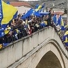 Skokom bez aplauza i porukama mira obilježena godišnjica rušenja Starog mosta u Mostaru