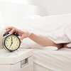 Budite se neposredno prije oglašavanja alarma? Naučnici tvrde da postoji objašnjenje