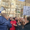 Zdravstveni radnici protestovali ispred Vlade HNK u Mostaru jer nisu dobili 1.080 KM pomoći