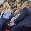 Republika Srpska u živom blatu: Novi kredit za stara zaduženja, dokle više?