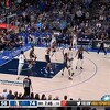 Dončić oduševio dodavanjem bez gledanja: Niko u NBA ligi mu nije ravan
