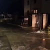 Poplavile mostarske ulice nakon izlijevanja rijeke Radobolje, stanje još uvijek nije kritično