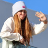 Shakira izašla na balkon svoje kuće u Barceloni i pozdravila fanove koji su se okupili