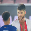 Hrvat zaradio crveni u utakmici sezone pa se suočio s bezobrazlukom rivala