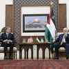 Blinken se sastao sa palestinskim zvaničnicima, dočekao ga vidno ogorčeni Mahmoud Abbas