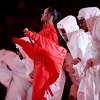 Ljudi oduševljeni Rihanninim nastupom na Super Bowlu na kojem je otkrila drugu trudnoću