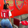 Arsenal ugostio Ivanu Knoll u velikom derbiju i uručio joj specijalni poklon