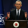Stoltenberg opisao da je 23. februara zaspao sa jednim okom otvorenim jer je znao da počinje rat