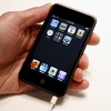 Appleov iPhone prve generacije prodan za 63.000 dolara