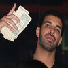 Drake je konačno pogodio na kladionici: Zaradio je milion i po dolara na Jonesovoj pobjedi