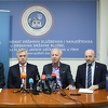 Radnici u raljama politike: Parlament FBiH pozvan da konačno razmatra povećanje plata do 400 KM