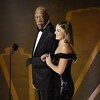 Morgan Freeman privukao pažnju izgledom na dodjeli Oscara, ali i dodatkom na ruci