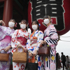Japan ukinuo obavezno nošenje maski, građani ih i pored toga nastavili nositi
