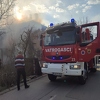 Na kući u sarajevskom naselju Hrasnica izbio požar, tri vatrogasna vozila na terenu