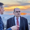 Ustav kao vježbanka: Da li je novo Schmidtovo rješenje "probni balon" za manje lošu konačnu odluku