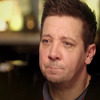 Jeremy Renner u prvom intervjuu nakon nesreće nije mogao zadržati suze, "ponijele" ga emocije