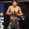 Na UFC-ovom meču 18-godišnji borac doživio "bolno prizemljenje"