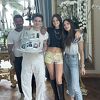 Brooklyn Beckham i Nicola Peltz godišnjicu braka proslavili s njegovim roditeljima