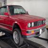 Pogledajte kako izgleda restauracija BMW-a E30 325iC