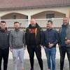 Rimac posjetio Livno i pozirao s prijateljima iz djetinjstva, ljudi primijetili jedan detalj