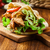 Donosimo recept za pileći doner kojeg možete pripremiti kod kuće za 30 minuta