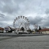Pogledajte kako izgleda panoramski točak u Tuzli, instalacija visoka 22 metra