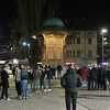 Blagdanska atmosfera u Sarajevu: Prošetali smo glavnim ulicama prve bajramske noći