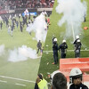 Navijači Olympiakosa izazvali haos, napali su policiju nakon novog poraza u derbiju