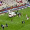 Dramatična scena u Turskoj: Nogometaš Fenerbahcea nokautiran, igrači se hvatali za glave