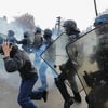 Kako su izgledali protesti Francuza za 1. maj: Uništene radnje i nezapamćen sukob građana i policije