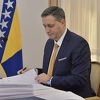 Bećirović pozvao zvaničnike entiteta i države: Vršnjačko nasilje se ne može riješiti parcijalnim pristupom