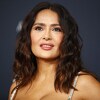 Salma Hayek pokazala plesno umijeće u kućnom ogrtaču, fanovi traže necenzurisani snimak