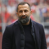 Salihamidžić u nevjerici jer Bayern ispušta titulu, svim silama je pravdao ranije donesene odluke
